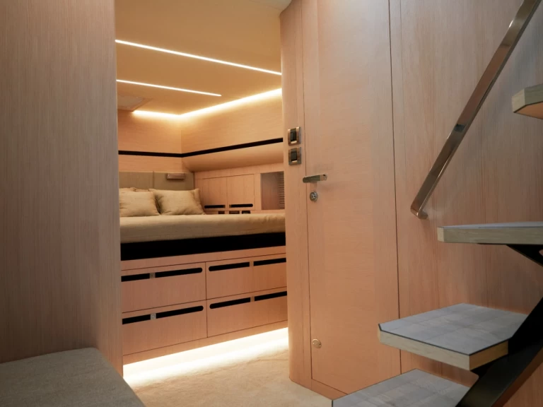 Huur een MEDYACHT MED 42 in Saint-Tropez