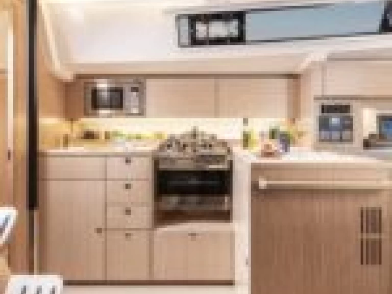 Verhuur Zeilboot in Marseille - Bavaria Bavaria C38