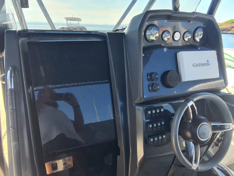 Verhuur RIB Bwa met vaarbewijs