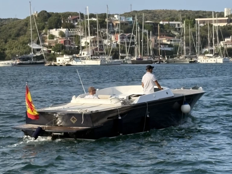 Verhuur Motorboot VENTURI met vaarbewijs