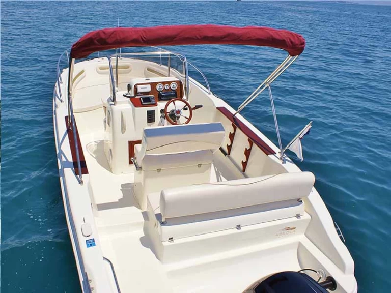 Bootverhuur Mingolla Brava 22 Open in Šibenik via SamBoat