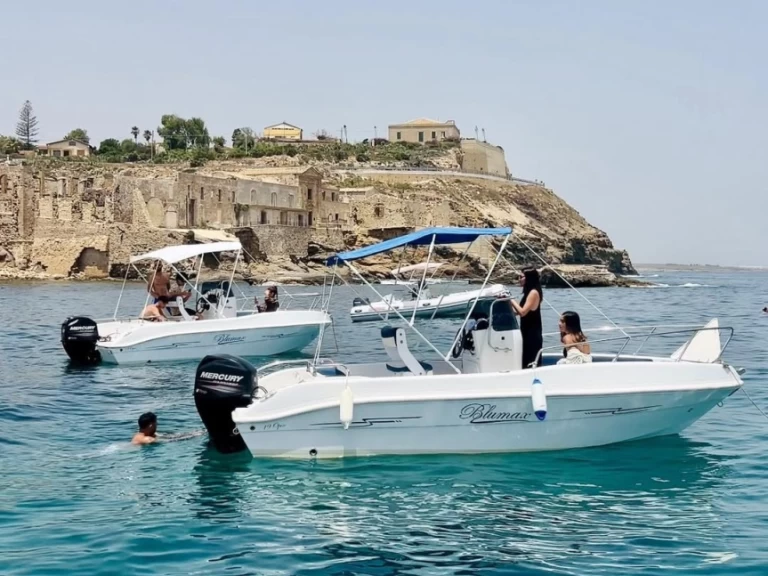 Bootverhuur Blumax 19 pro in Marzamemi via SamBoat