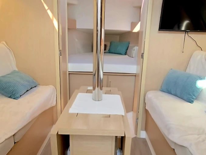 Verhuur Zeilboot in Les Sables-d'Olonne - Bénéteau Oceanis 30.1