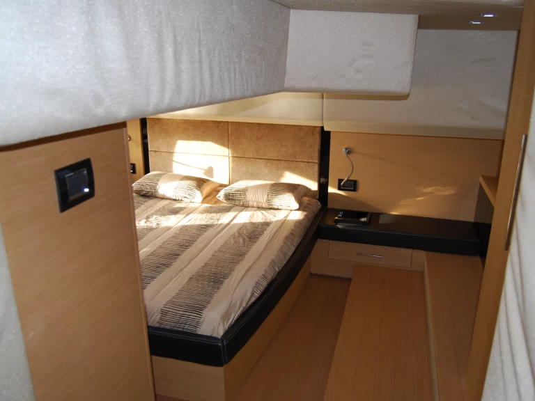 Huur Motorboot met of zonder schipper Sessa Marine in Sitges