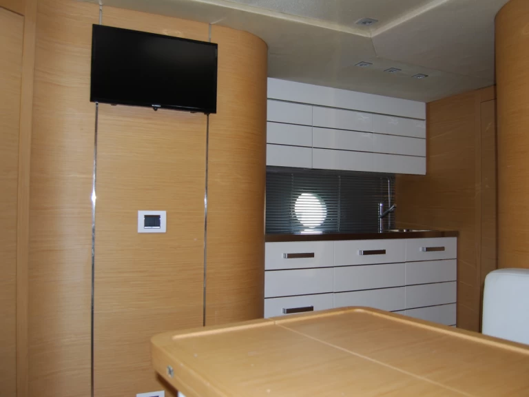 Verhuur Motorboot Sessa Marine met vaarbewijs