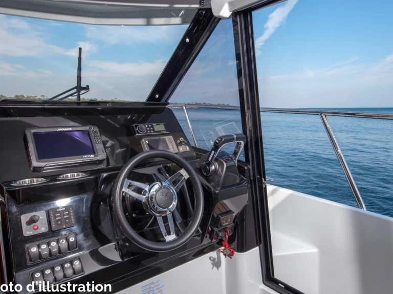 Bootverhuur Jeanneau Merry Fisher 1095 Fly in Talmont-Saint-Hilaire via SamBoat