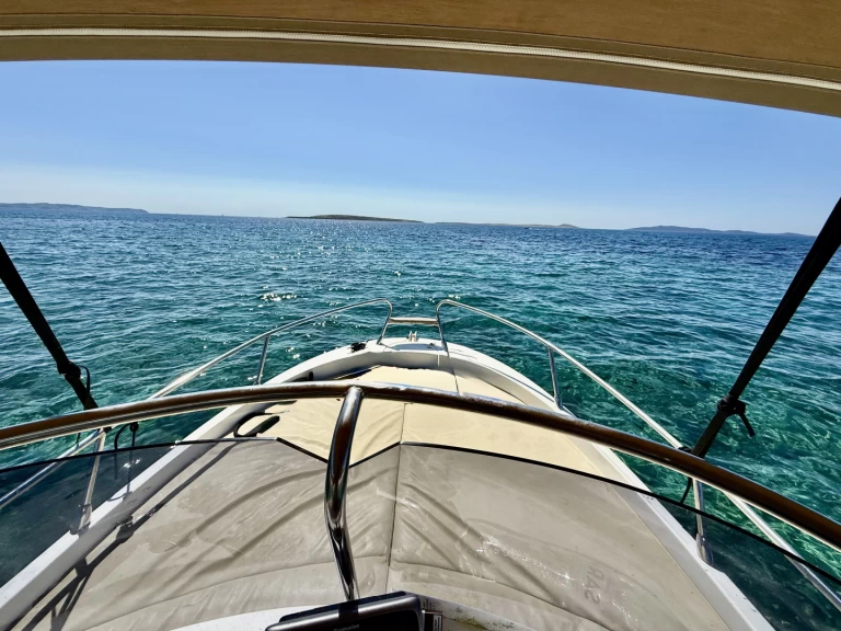 Motorboot te huur in Mali Lošinj voor de beste prijs