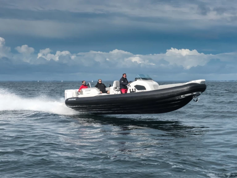 Jachthuur in Les Sables-d'Olonne - Zodiac Medline 9 via SamBoat