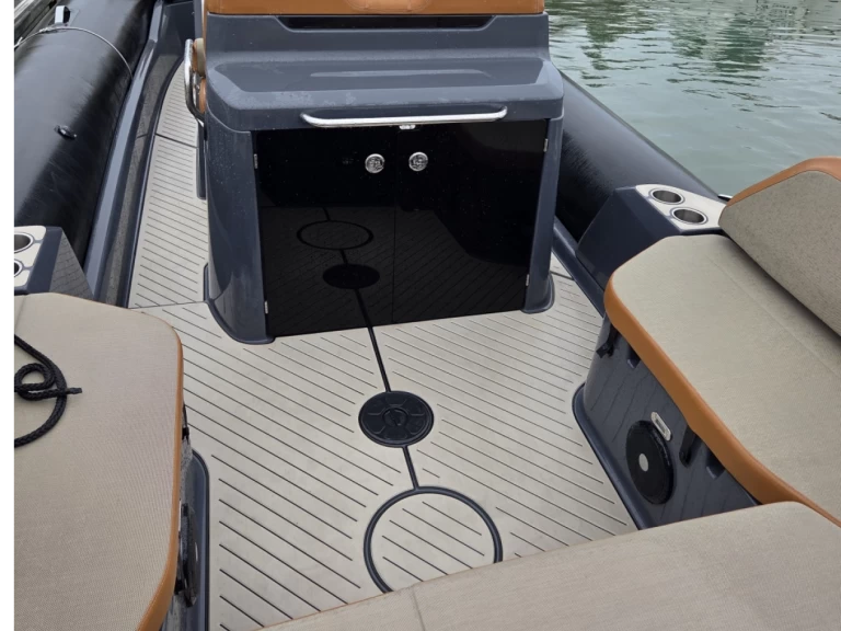 RIB te huur in Les Sables-d'Olonne voor de beste prijs