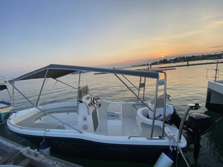 Bootverhuur Néa Moudhaniá goedkoop Igma