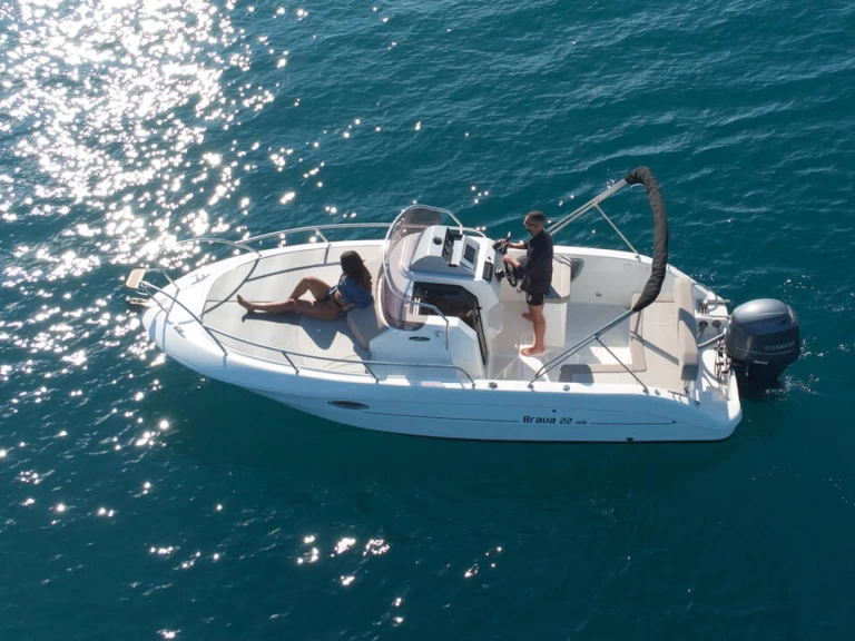 Huur Motorboot met of zonder schipper Mingolla in Pula