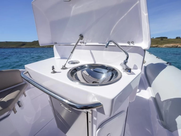 Verhuur RIB Italboats met vaarbewijs