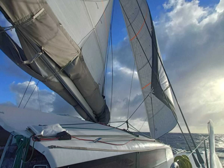 Bootverhuur Toulon goedkoop TS 42