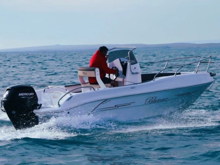 Motorboot te huur in Marzamemi voor de beste prijs