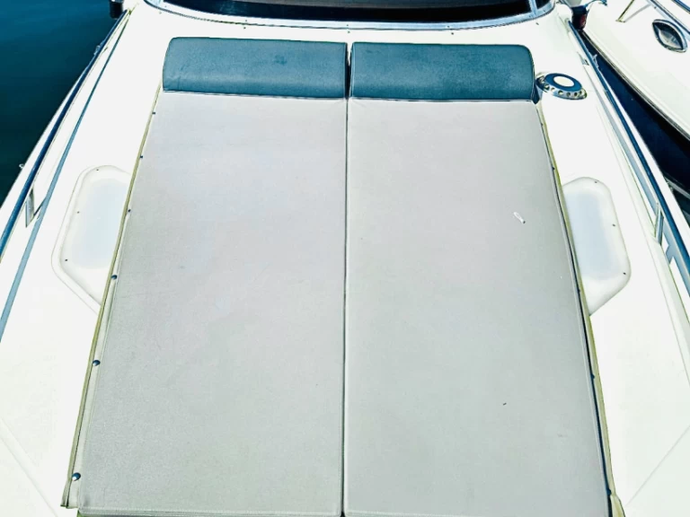 Bootverhuur Genova goedkoop Endurance 35