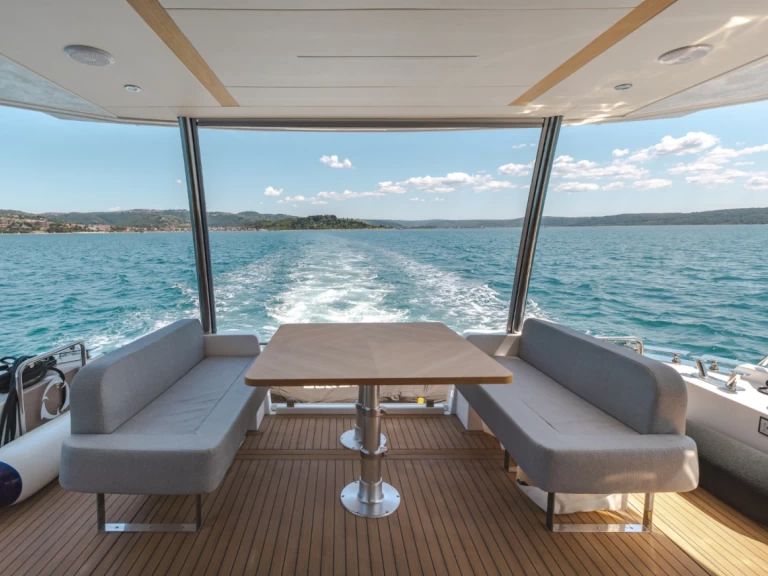 Verhuur Jacht in Pirovac - Greenline Yachts Greenline 58 Fly