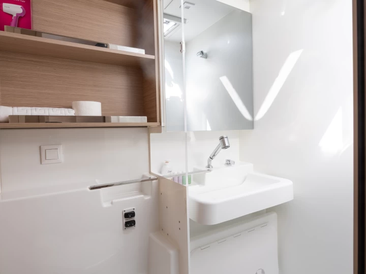 Verhuur Catamaran in Rogoznica - Lagoon Lagoon 43