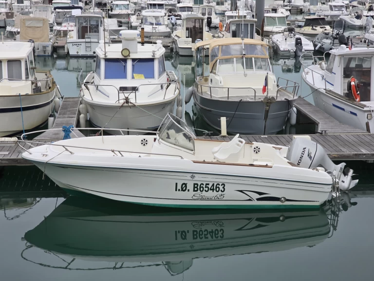 Verhuur Motorboot Jeanneau met vaarbewijs