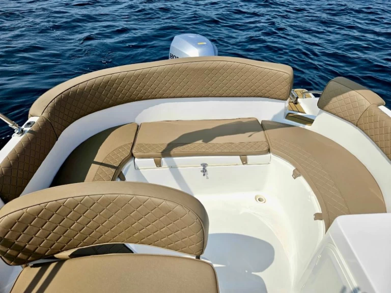 Bootverhuur Marinello Eden 22 in Funtana-Fontane via SamBoat