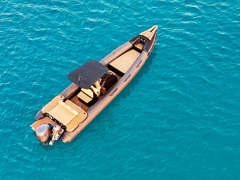 RIB te huur in Ornós voor de beste prijs