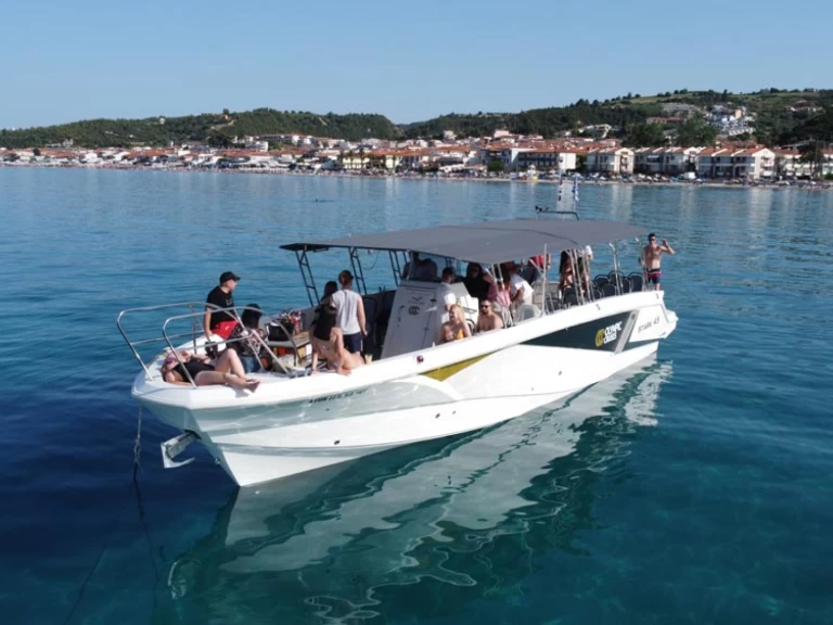 Motorboot te huur in Thessaloniki (City) voor de beste prijs