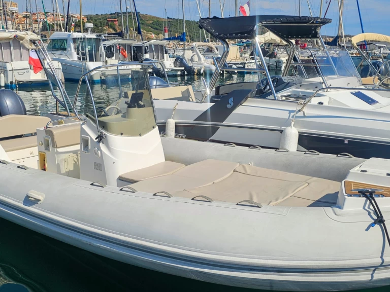 Bootverhuur Capelli Tempest 700 in Banyuls-sur-Mer via SamBoat