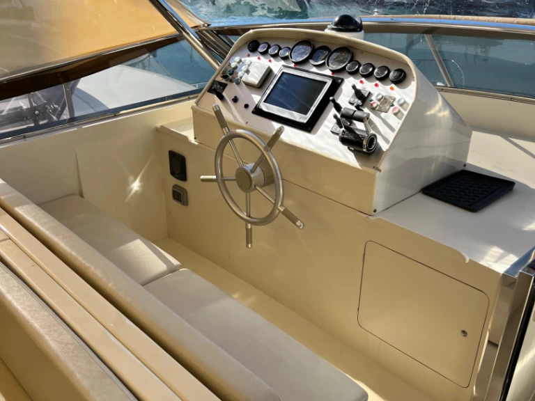 Jachthuur in Porto di Salerno - Falcon falcon 80 via SamBoat