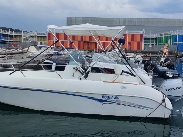 Bootverhuur La Spezia goedkoop Schizzo 520