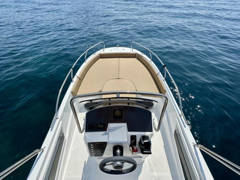 Bootverhuur Roses goedkoop Q20