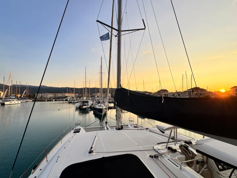 Huur een Lagoon Lagoon 450 Sport Top in Lefkáda