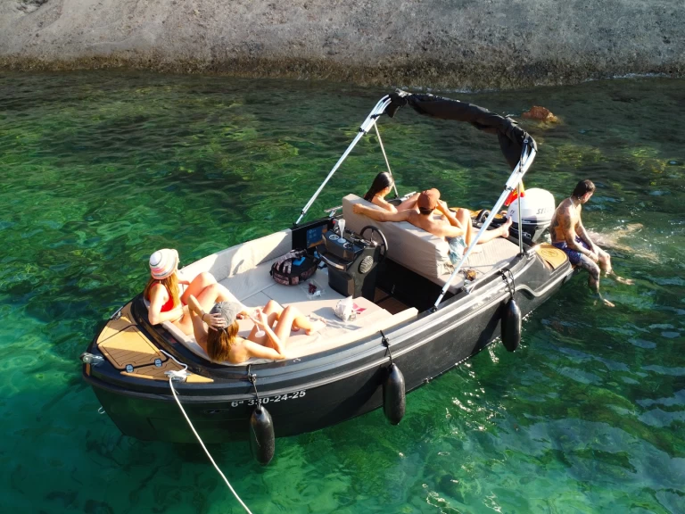 Bootverhuur AQUA51 550 in Sant Antoni de Portmany via SamBoat