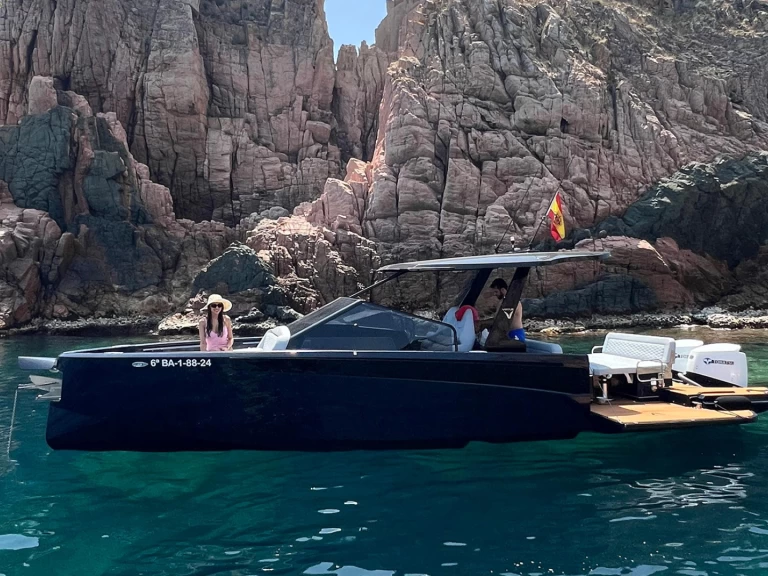 Verhuur Motorboot in Palamós - VIRTUE YACHTS VIRTUE V10