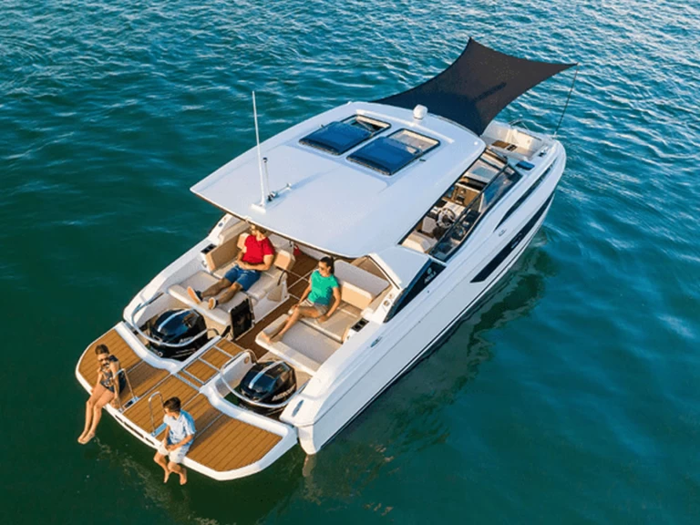 Verhuur Motorboot Aquila met vaarbewijs