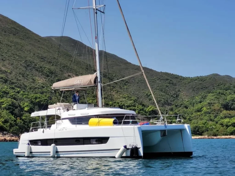 Catamaran te huur in Primošten voor de beste prijs