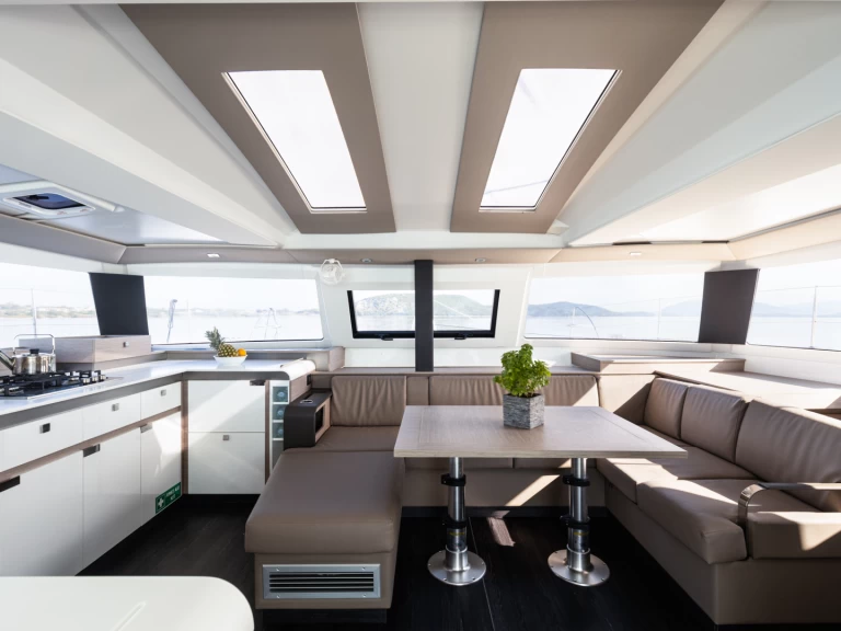Verhuur Catamaran in Rhodes (City) - Fountaine Pajot Elba 45