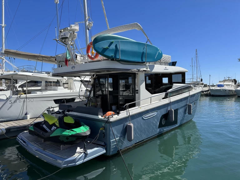 Verhuur Motorboot Cranchi met vaarbewijs
