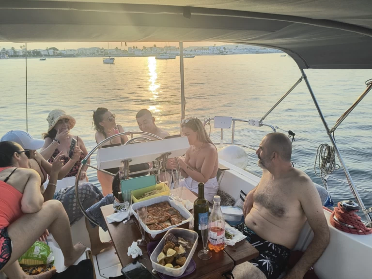 Verhuur Zeilboot Bénéteau met vaarbewijs