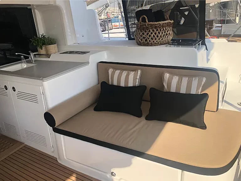 Verhuur Catamaran in Piso Livadi - Lagoon Lagoon 46/10 - Skippered 