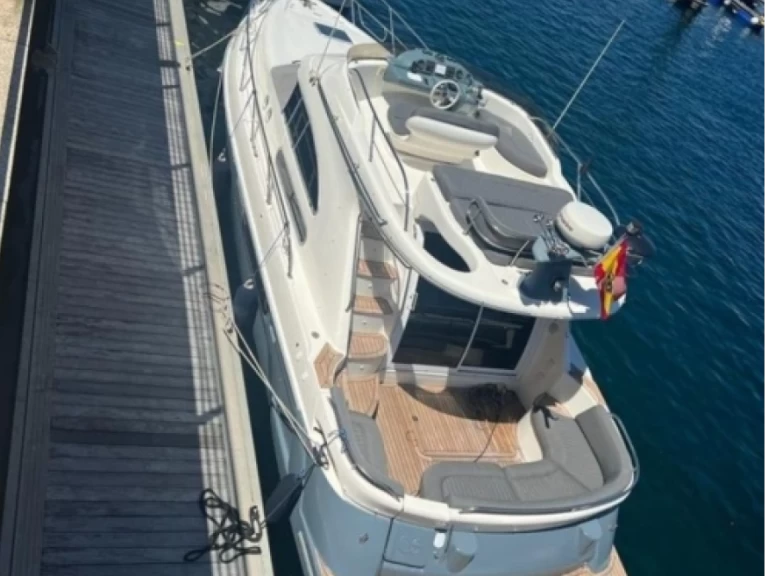 Huur een Sealine Sealine 350 Fly in Sanxenxo