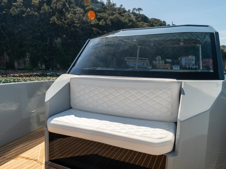 Huur een Rand Escape 30 in Mandelieu-la-Napoule