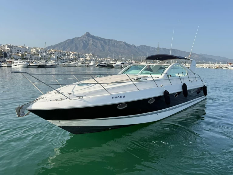 Bootverhuur Fairline Targa 48 Gran Turismo in Marbella via SamBoat