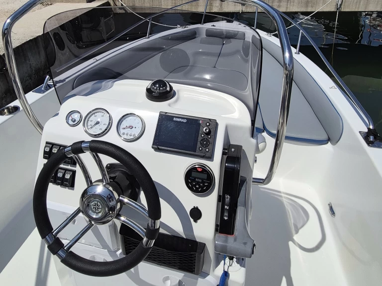 Jachthuur in Červar-Porat - Holiday 19 Open via SamBoat