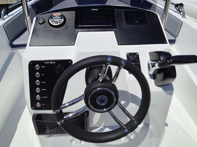 Huur een Orizzonti Nautilus in Poreč