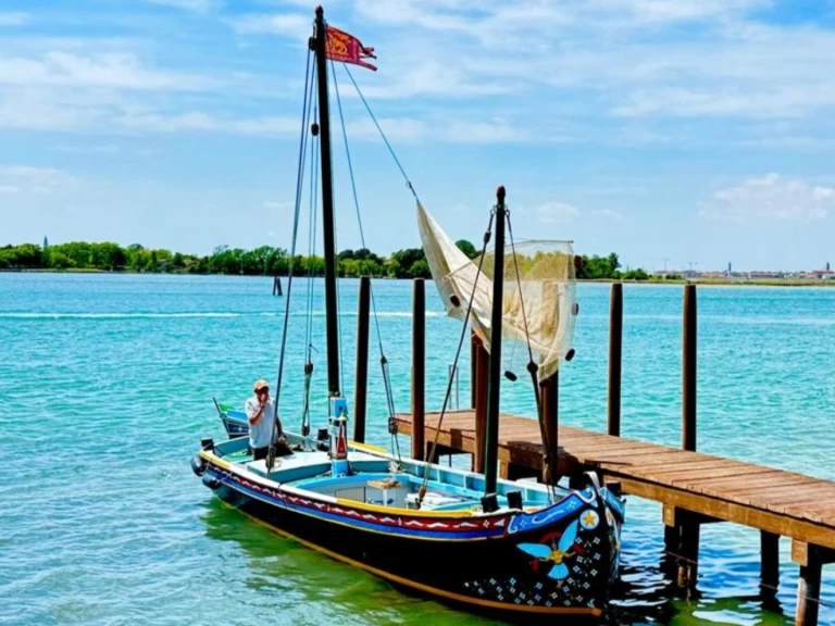 Huur een Amadi Bragozzo in Venetië (stad)