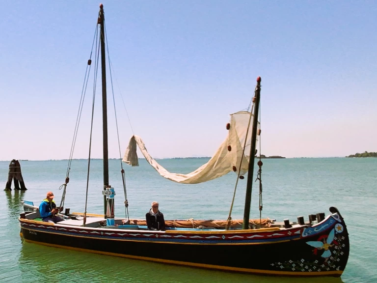 Verhuur Motorboot Amadi met vaarbewijs