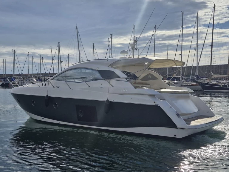 Bootverhuur Sessa Marine sessa c43 in Palamós via SamBoat