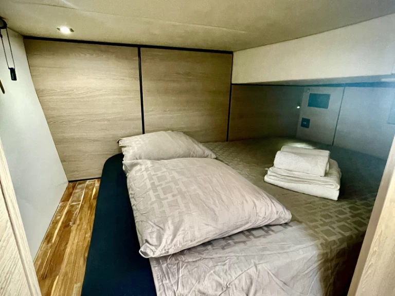 Jacht te huur in Hyères voor de beste prijs