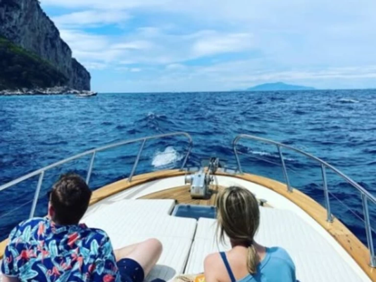 Verhuur Motorboot in Capri - Fratelli Aprea Sorrento 7,50 Semi Cabinato