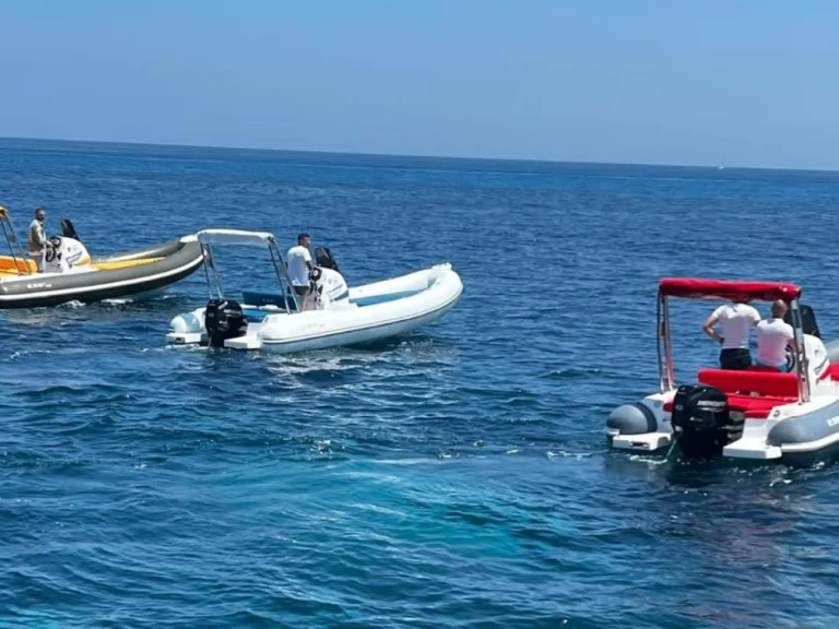 Verhuur RIB 2 BAR met vaarbewijs