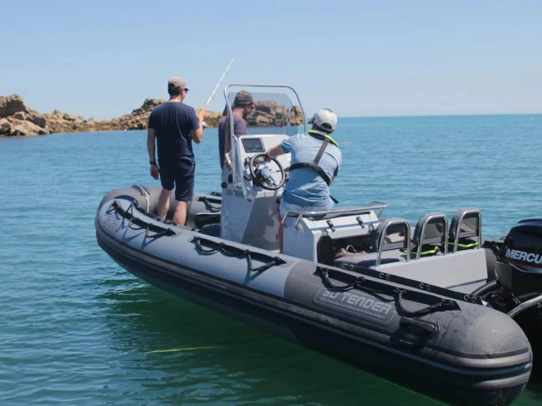 Bootverhuur Saint-Quay-Portrieux goedkoop 3D Tender 600 Patrol